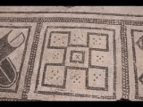 01166 ostia - regio ii - terme delle province - mosaik - ostseite - detail - 6. reihe pos 3 - 06-2022.jpg